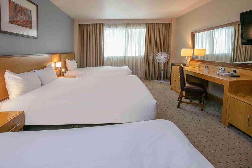 Een foto van The Crown Hotel London