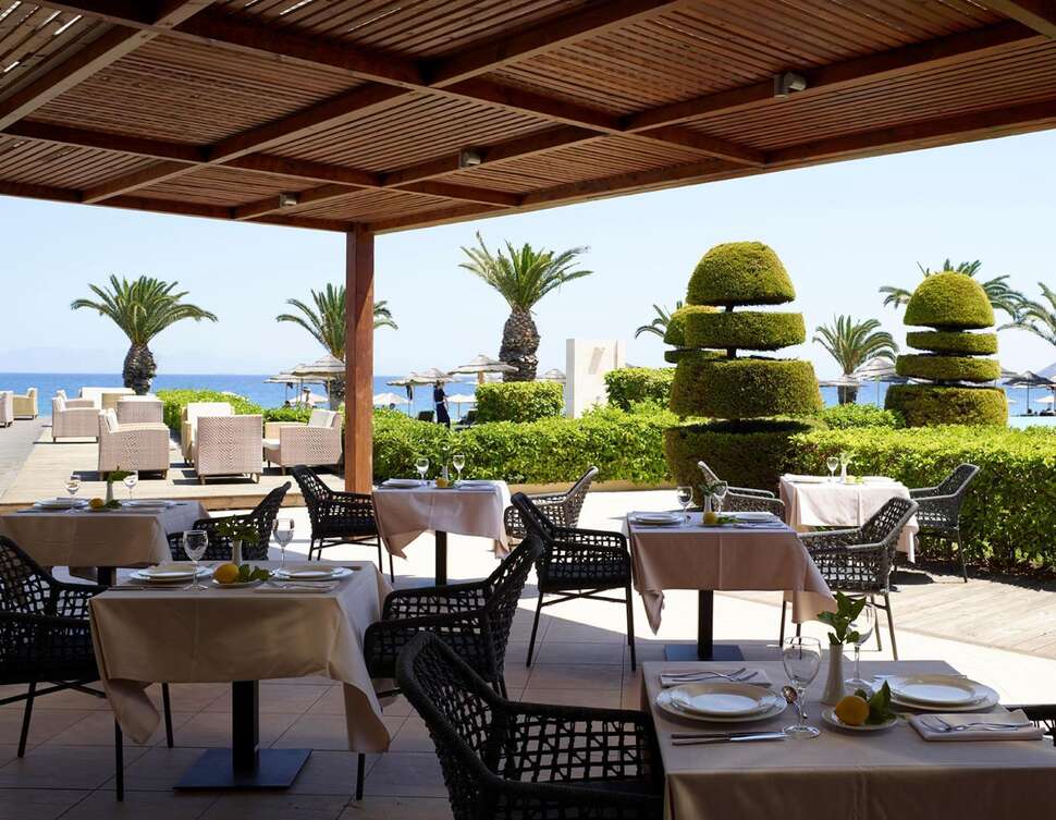 Ein Foto The Ixian Grand & All Suites