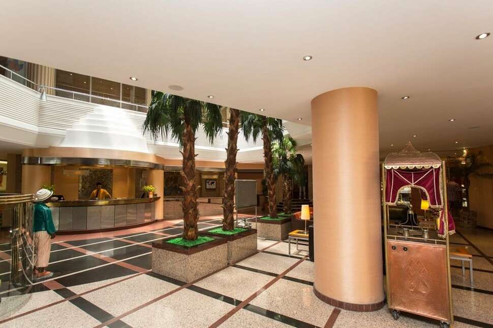 Een foto van het interieur van Hotel Elegance