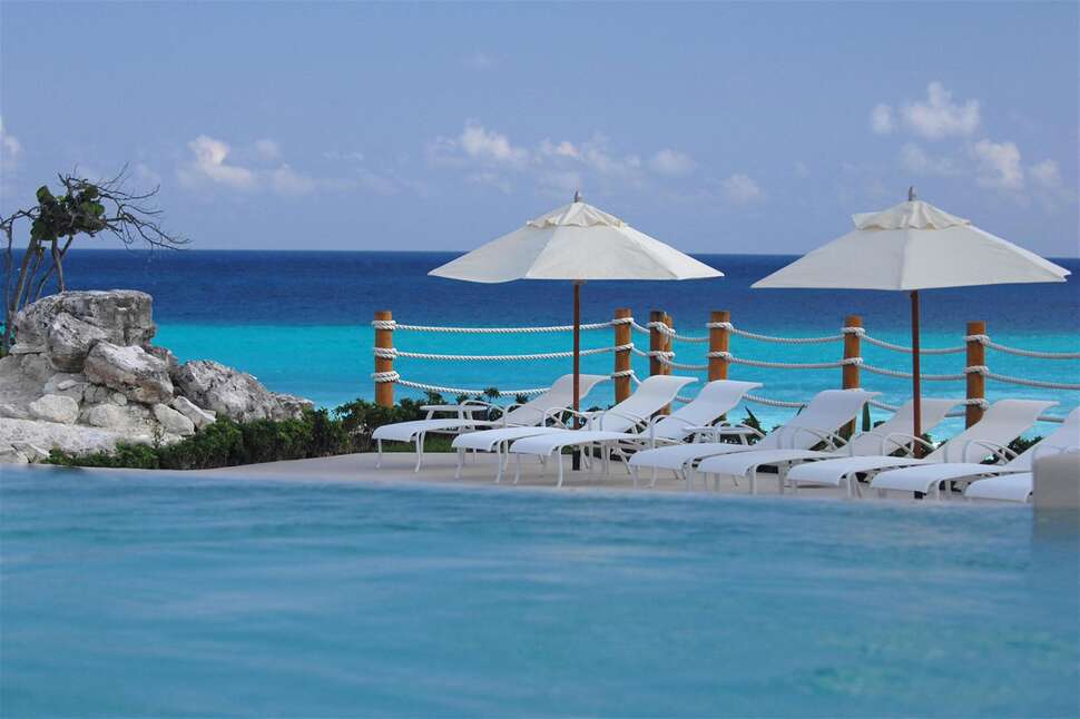 Een foto van het zwembad bij Hotel Grand Park Royal Cancun Caribe