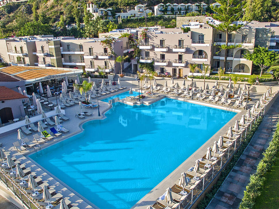 Een foto van Porto Platanias Village Resort