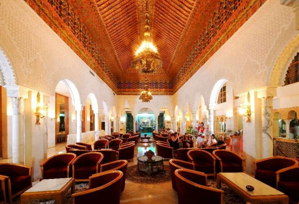 Een foto van het interieur van Riviera Resort