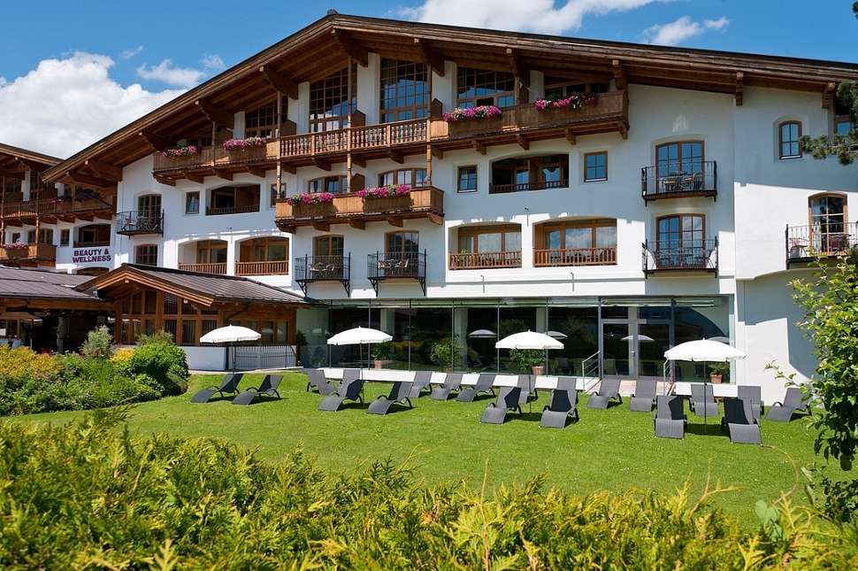 Een foto van een overzicht van Hotel Sonne