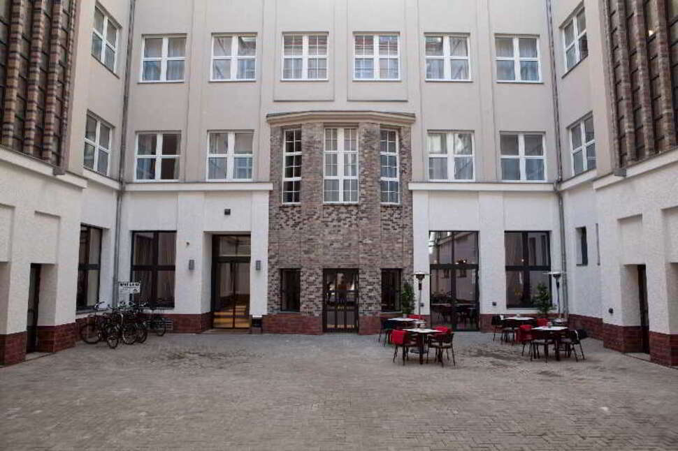 Ein Foto Catalonia Berlin Mitte Hotel