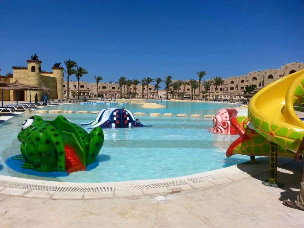 Ein Foto Royal Lagoons Resort & Aqua Park