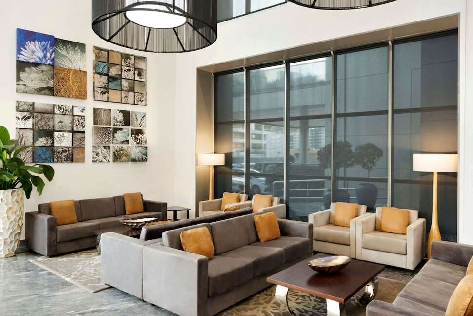 Een foto van het interieur van The First Collection Marina A Tribute Portfolio Hotel
