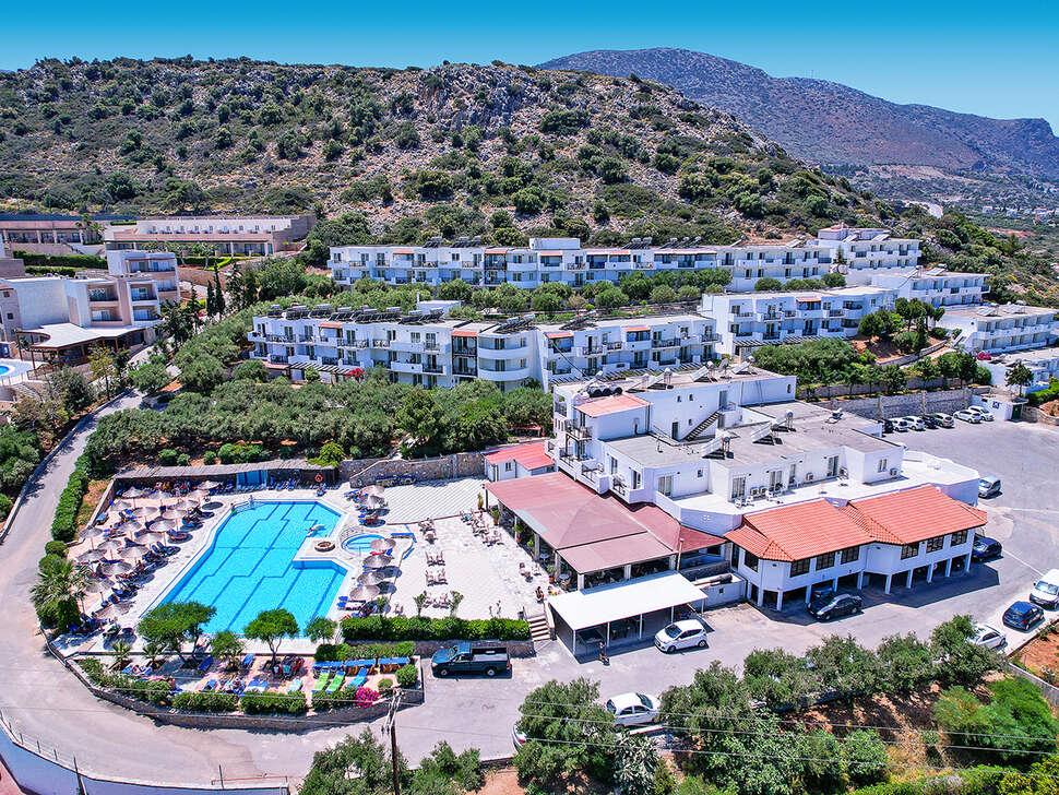 Een foto van Semiramis Village Hotel