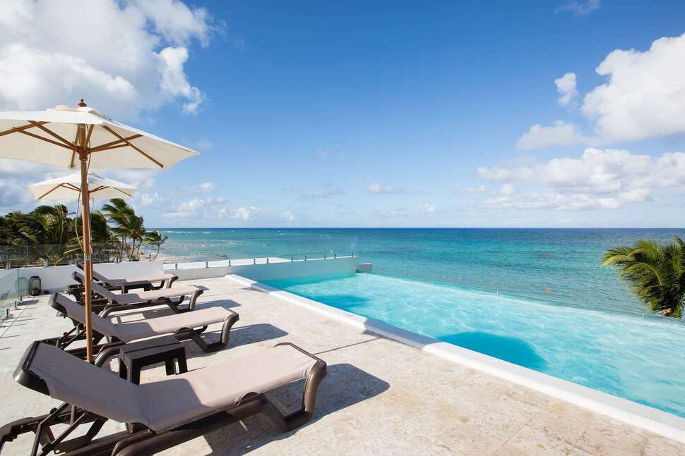 Een foto van het zwembad bij Whala!Bavaro