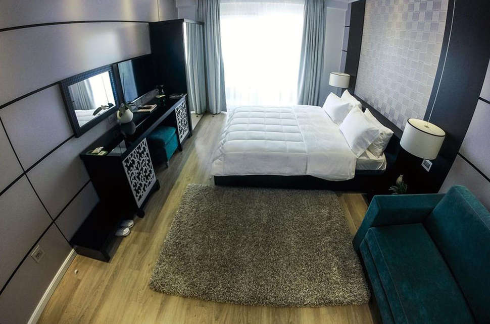 Ein Foto Demi Hotel