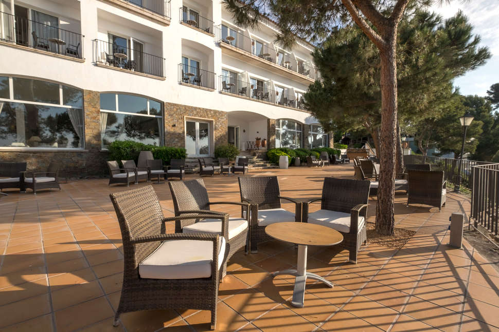 Ein Foto von der Terrasse im Silken Park Hotel San Jorge