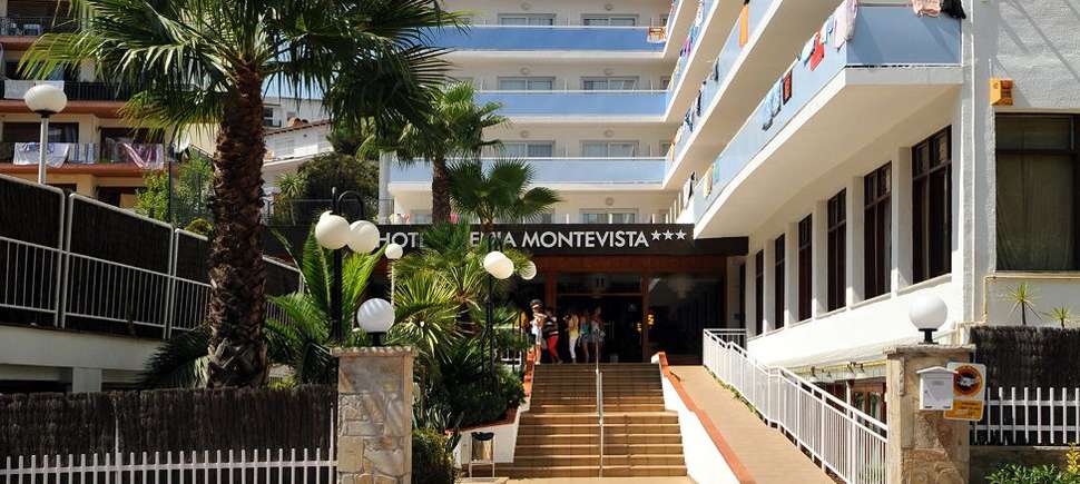 Een foto van de buitenkant van Blue Sea Montevista Hawai