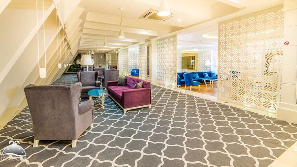 Een foto van het interieur van Izgrev Spa & Aquapark