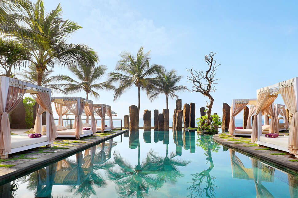 Een foto van The Royal Purnama