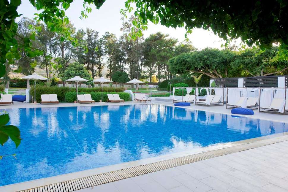 Een foto van het zwembad bij TUI Blue Oceanis Beach