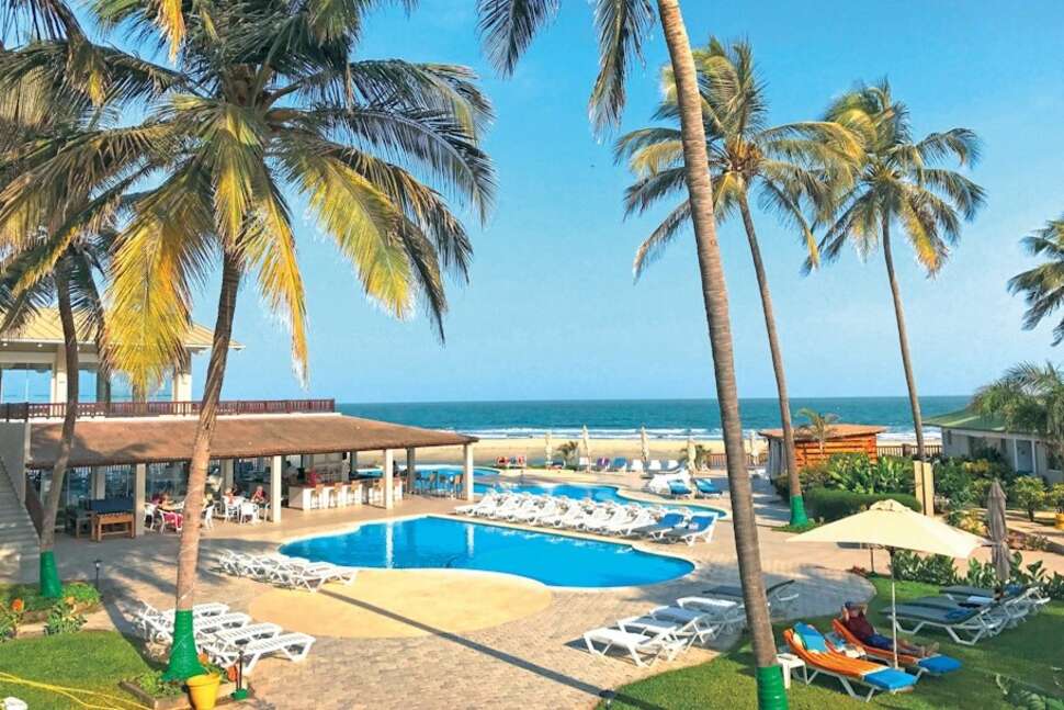 Een foto van een overzicht van Sunset Beach