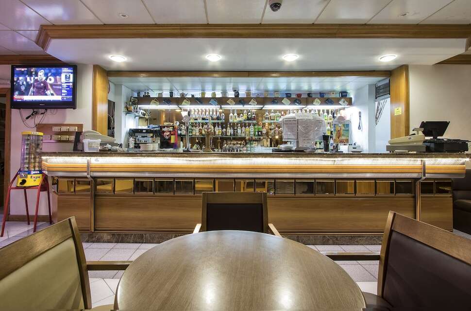 Een foto van de faciliteiten bij Canifor Hotel