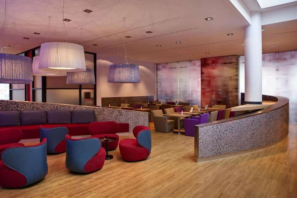 Een foto van de faciliteiten bij IntercityHotel Berlin Hauptbahnhof