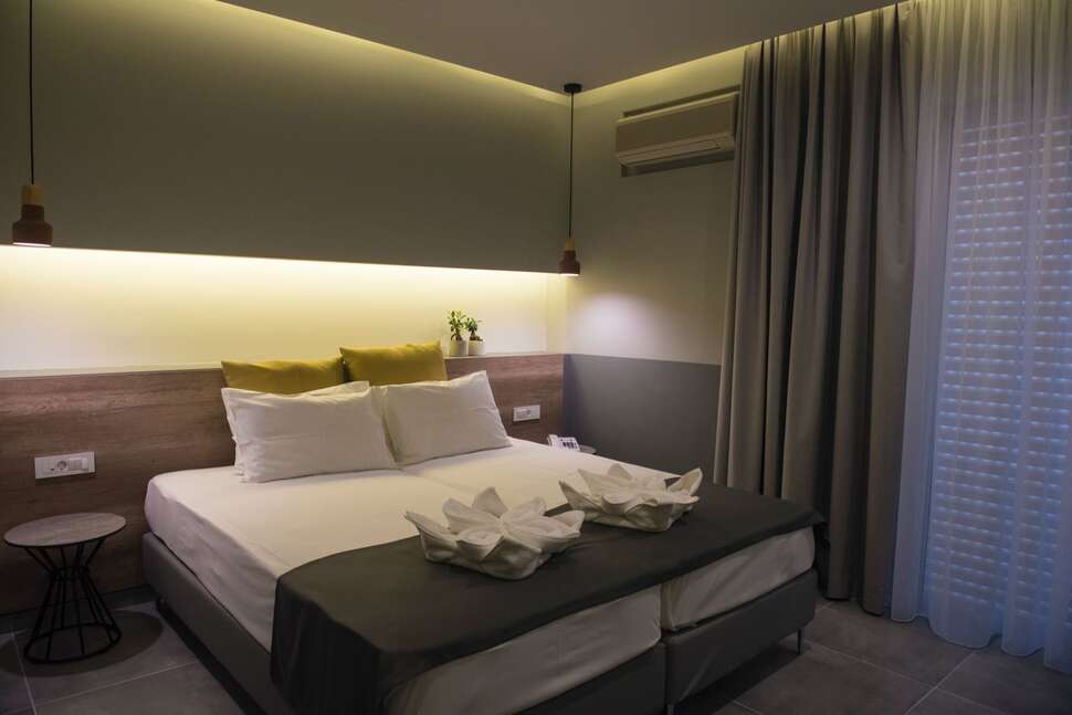 Een foto van Relax Golden Star