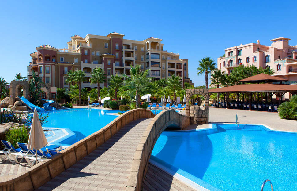 Ein Foto vom Pool im Playacanela Hotel
