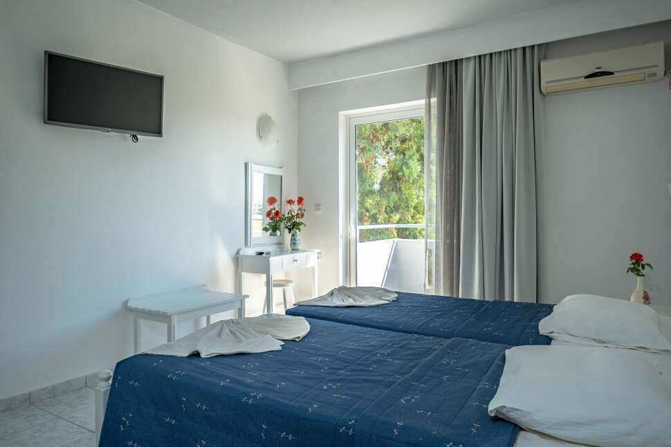 Een foto van Evripides Village Beach Hotel
