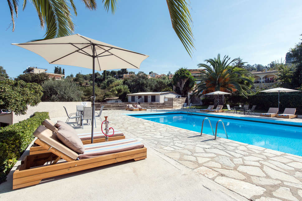 Een foto van het zwembad bij Hotel Anita Corfu