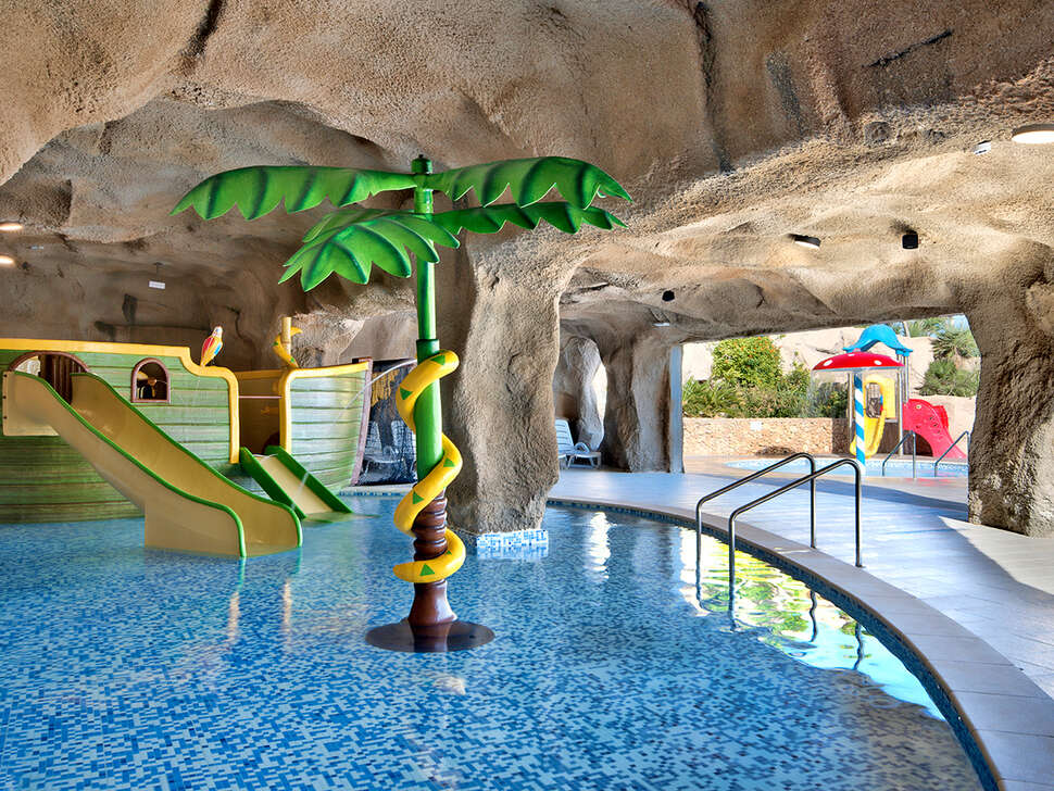 Een foto van db Seabank Resort & Spa