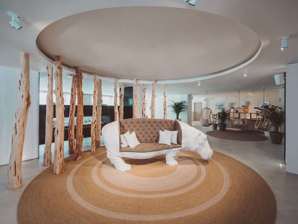 Ein Foto vom Innenbereich im Amare Beach Hotel Ibiza