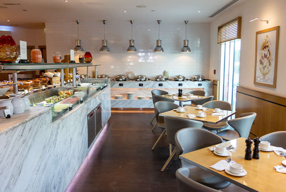 Een foto van Premier Inn Dubai Investments Park Hotel