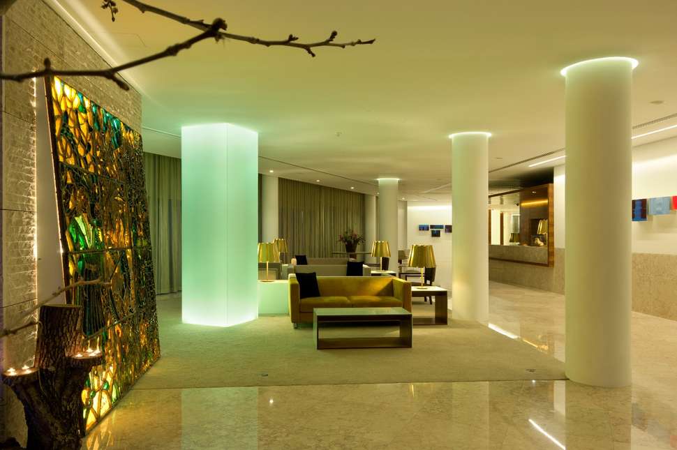 Een foto van het interieur van Hotel Santa Maria