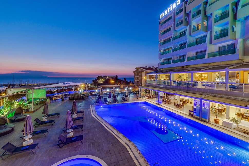 Ein Foto vom Pool im Elite World Kusadasi