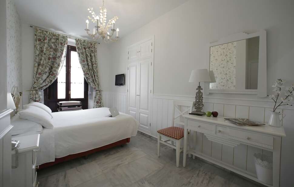 Een foto van Basic Hotel Puerta de Sevilla