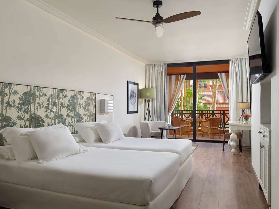 Een foto van H10 Costa Adeje Palace