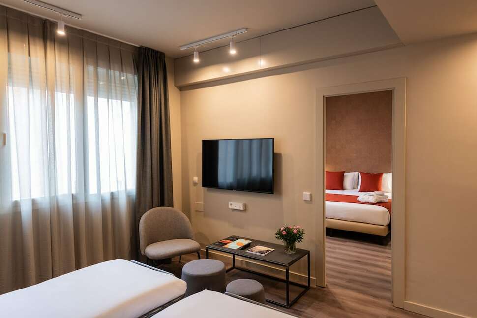 Ein Foto Atenea Rekord Suites