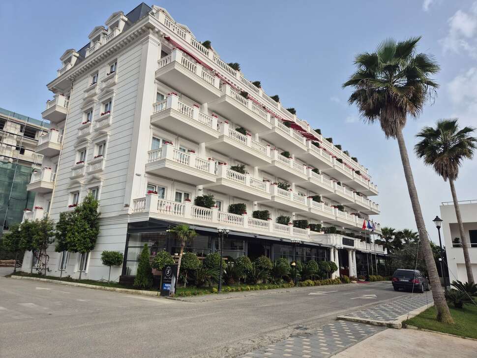 Een foto van Flower Hotel