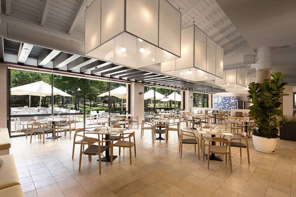 Ein Foto DoubleTree by Hilton Islantilla Golf Resort