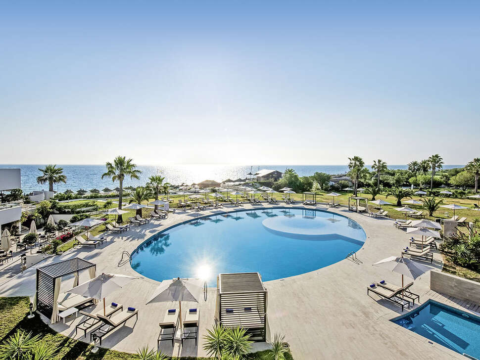 Een foto van het zwembad bij Iberostar Selection Diar El Andalous