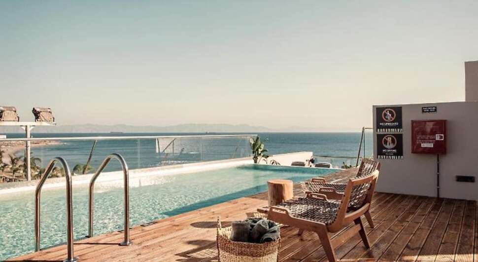 Een foto van Cook's Club City Beach Rhodes Greece