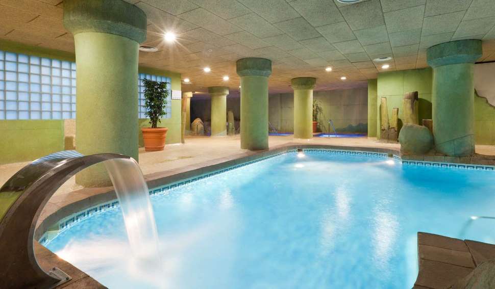 Een foto van de faciliteiten bij Senator Granada Spa Hotel
