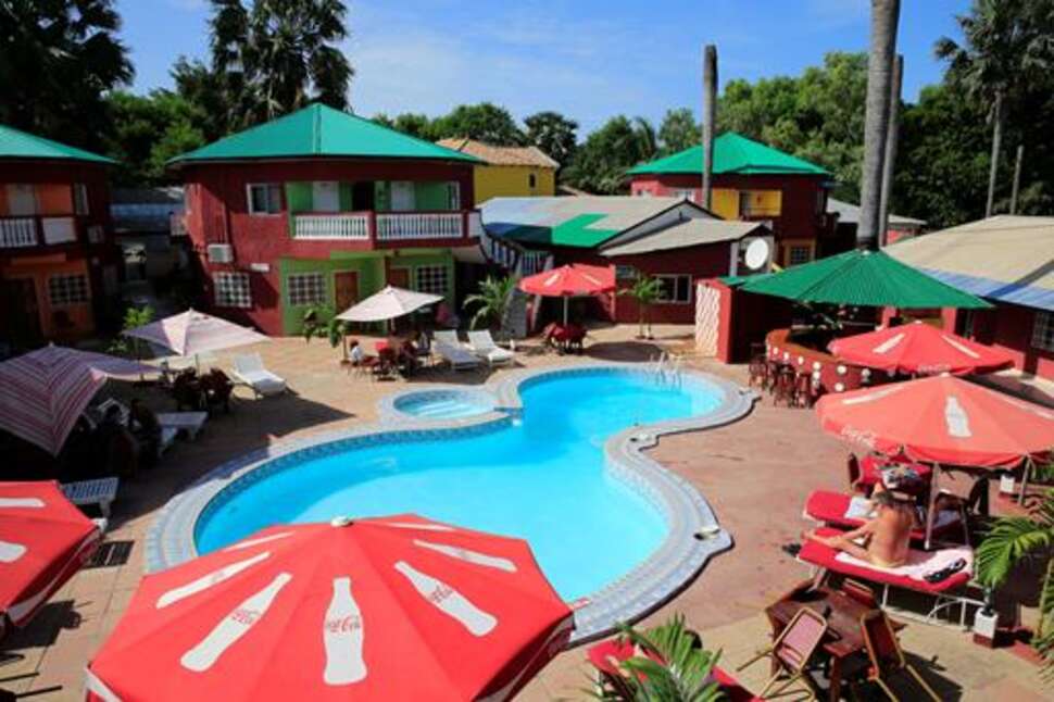Een foto van het zwembad bij Baobab Holiday Resort