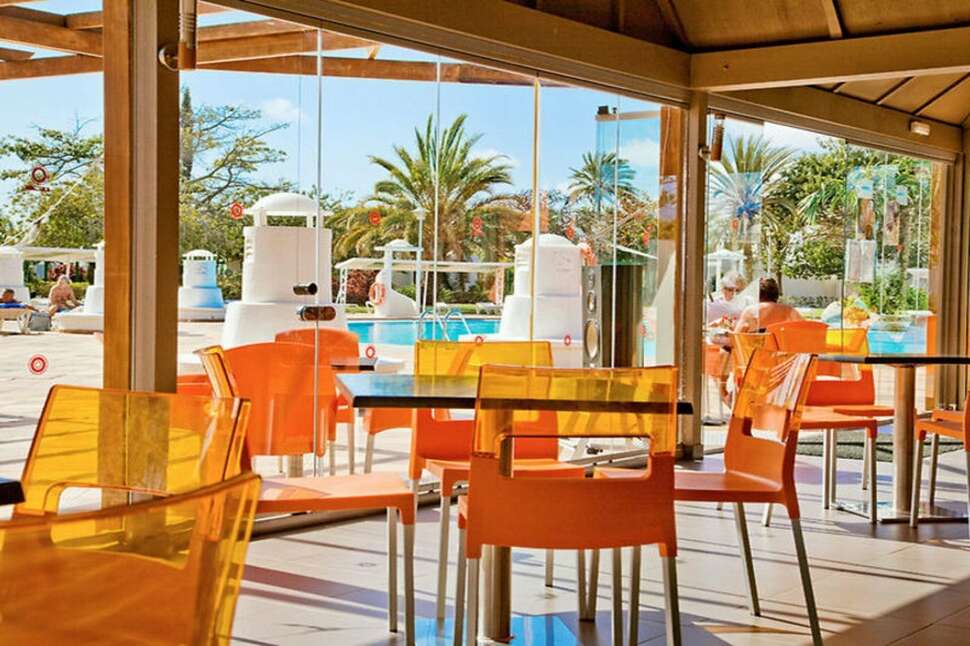 Een foto van de faciliteiten bij Cordial Sandy Golf Bungalows