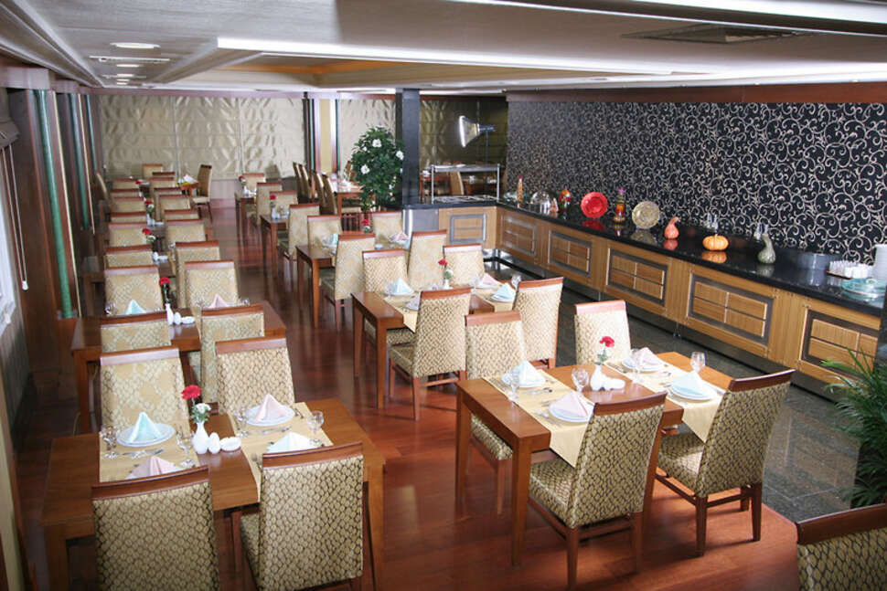 Ein Foto Oran Hotel