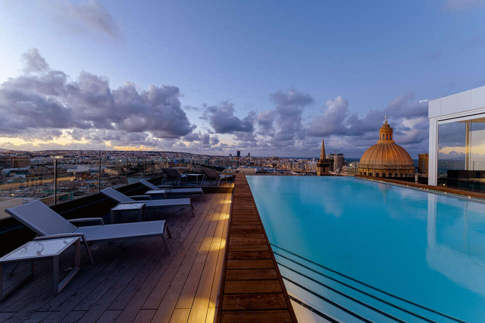 Een foto van The Embassy Valletta Hotel
