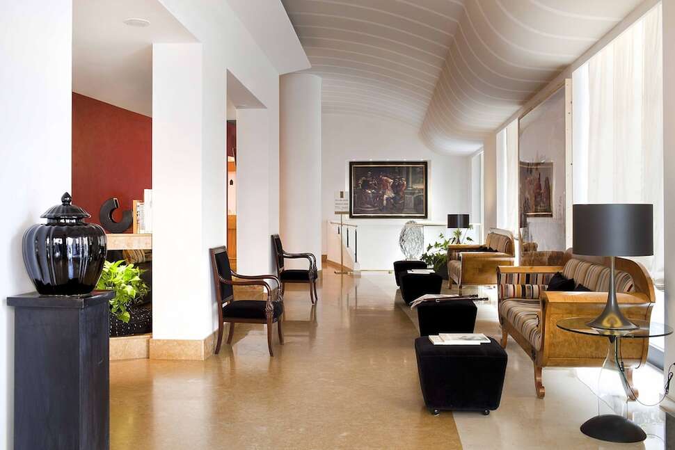 Een foto van het interieur van Hotel Plaza Opera