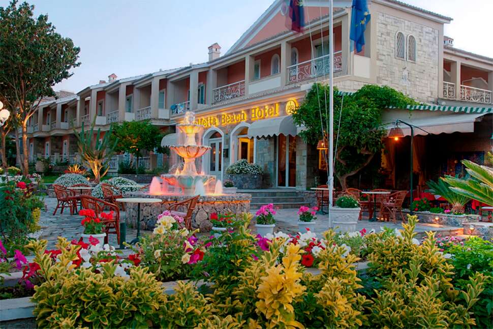Een foto van de buitenkant van Molfetta Beach Hotel