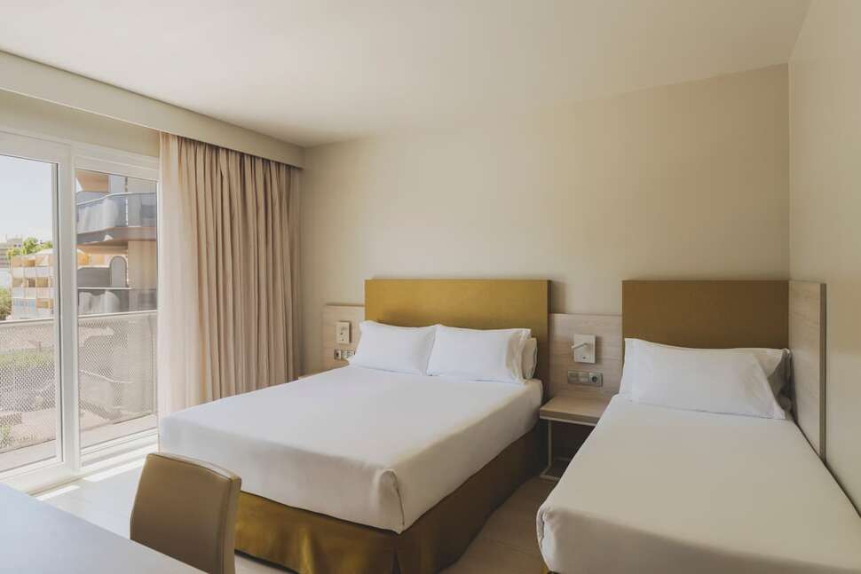 Ein Foto Mediterraneo Park & Hotel