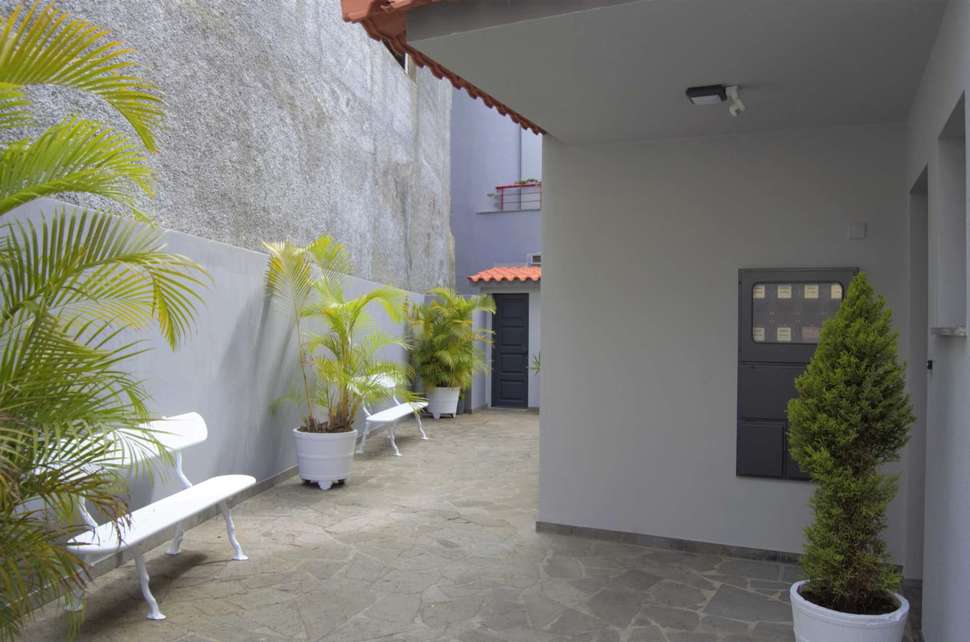 Een foto van het interieur van Appartementen Vitoria by Petit Hotels