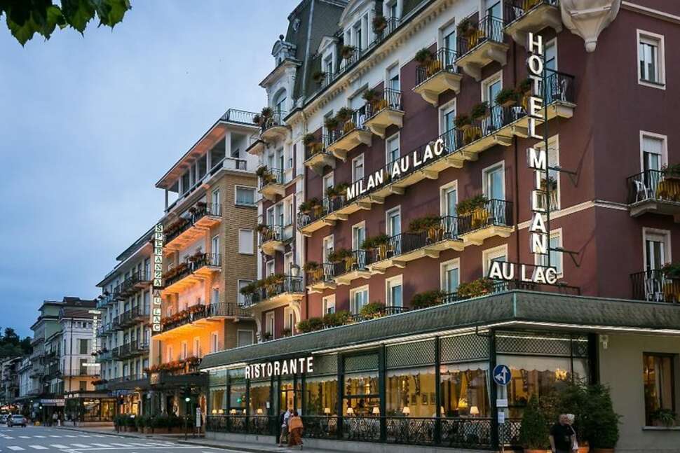 Een foto van de buitenkant van Hotel Milan Speranza au Lac