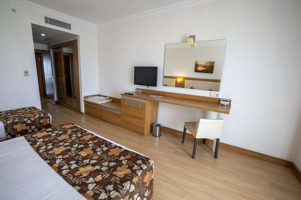 Ein Foto Hotel Cenger Beach Resort & Spa