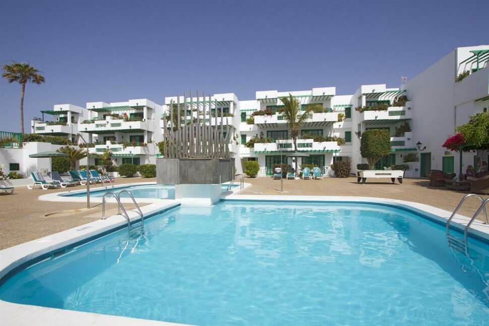 Ein Foto vom Pool im Apartment & Mansion Nazaret
