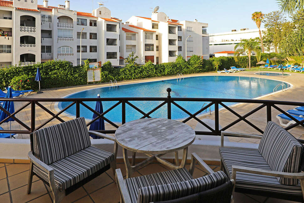 Een foto van het zwembad bij Paladim & Alagoa Mar Hotels